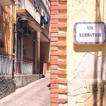 Chibedda Dimora Lia